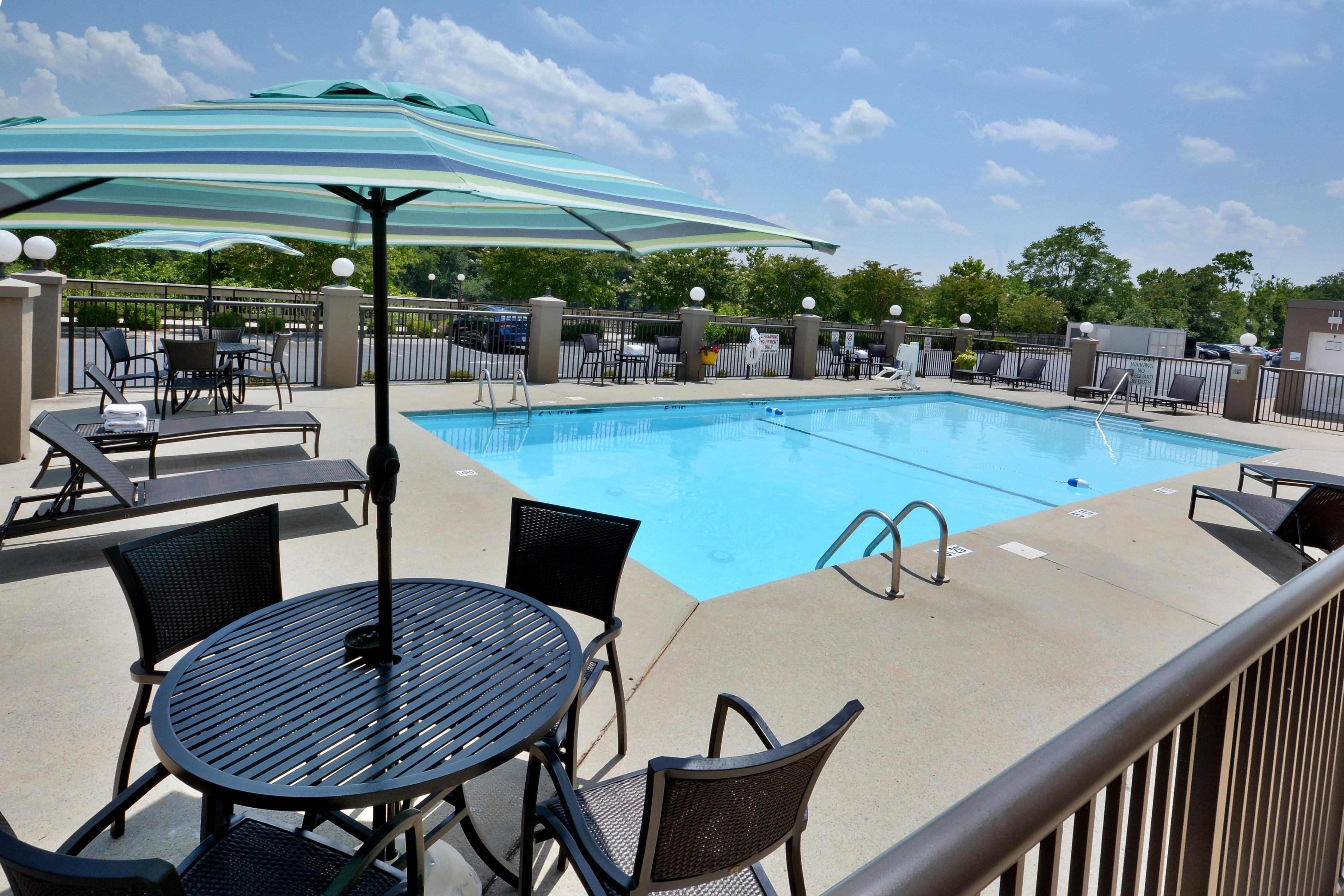 Holiday Inn Express Danville By Ihg Extérieur photo