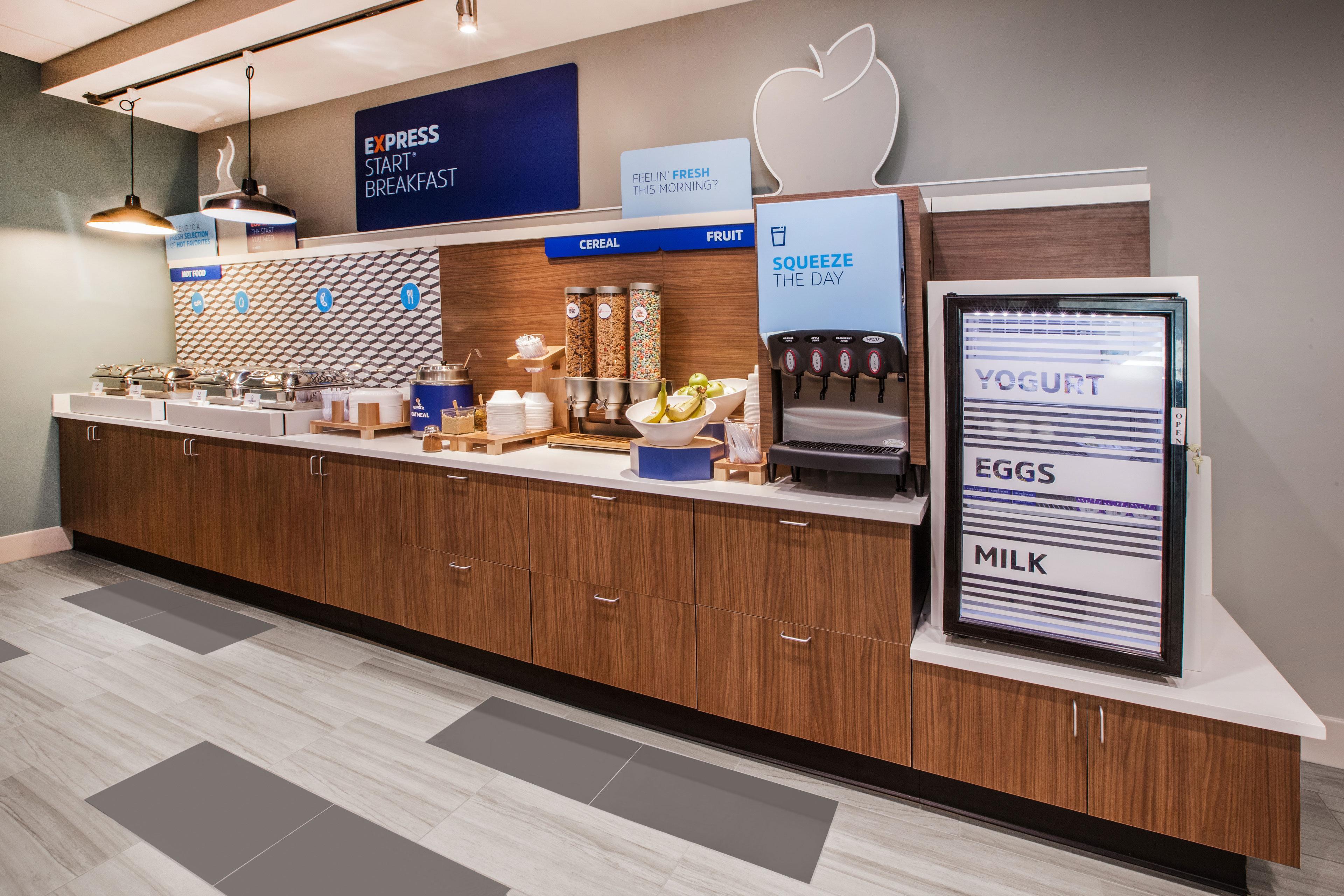 Holiday Inn Express Danville By Ihg Extérieur photo