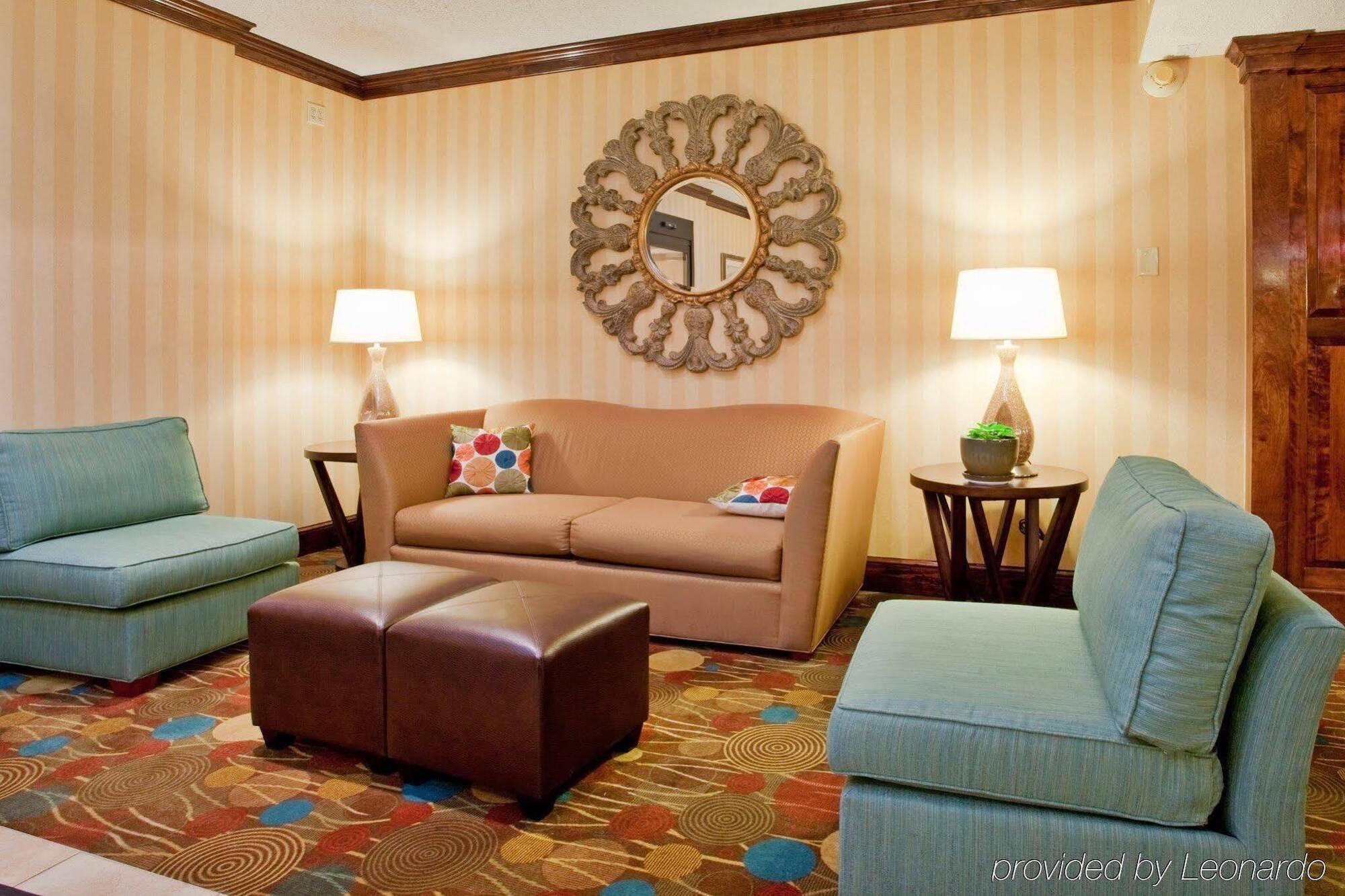 Holiday Inn Express Danville By Ihg Extérieur photo